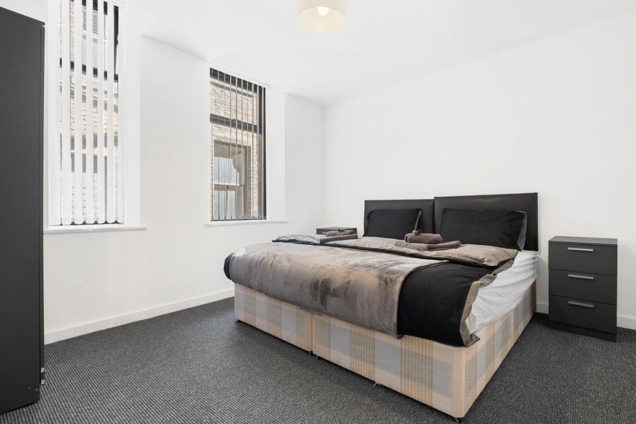 Amhc City Apartments Bradford City Centre One & Two Bedroom Apartments, 24 Hours Express Self Check In, Long Stay Contractors Welcome, Paid Parking Available Nearby エクステリア 写真