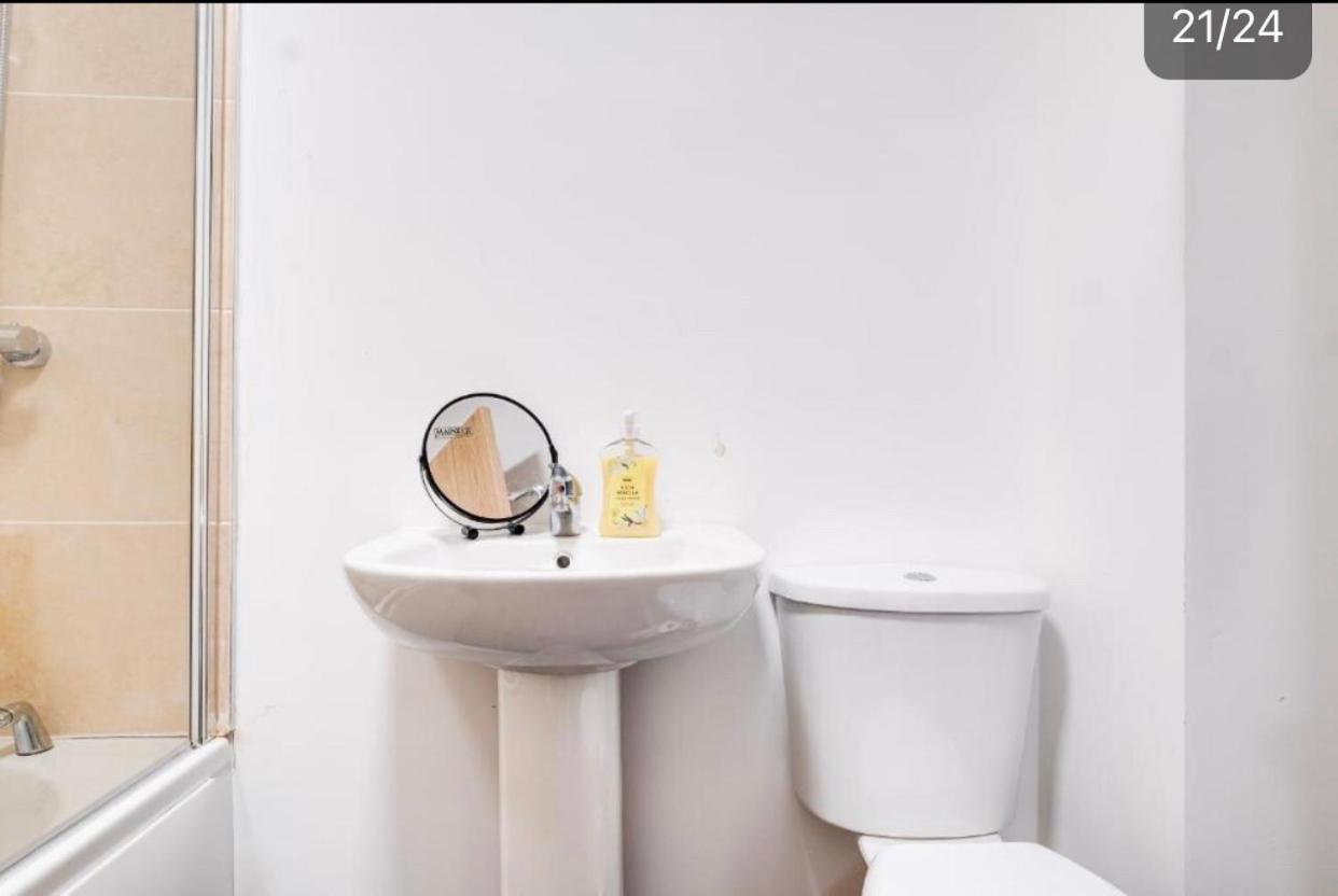 Amhc City Apartments Bradford City Centre One & Two Bedroom Apartments, 24 Hours Express Self Check In, Long Stay Contractors Welcome, Paid Parking Available Nearby エクステリア 写真